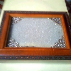 Sankyo Wind up vintage   Musical Jewelry case. Plays Brahms Lullaby.